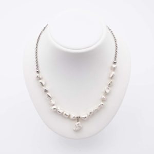 collier perles de majorque orquidea 46383 01